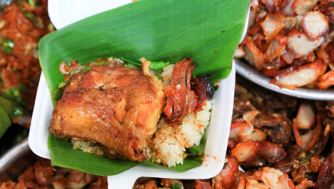 5 hàng xôi nổi tiếng mà nhất định bạn phải ăn thử nếu ở Sài Gòn