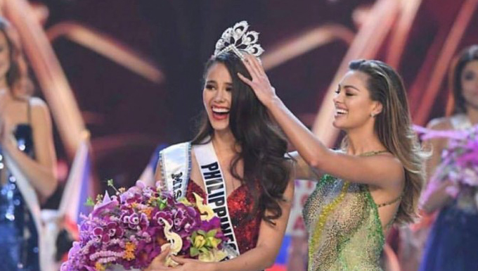 'Mèo Xám' Philippines - Catriona Gray: Gửi anti-fan, 'hàng dạt' Miss World đăng quang Miss Universe mất rồi!