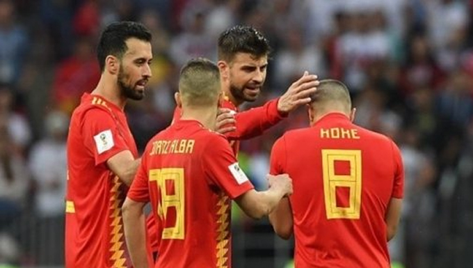 Top 3 lí do Tây Ban Nha thua tức tưởi trước Nga