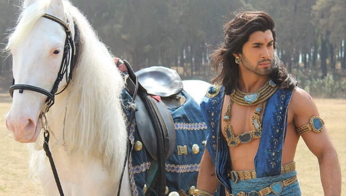Laksh Lalwani: "Hoàng đế Porus là vai diễn khó nhất trong sự nghiệp của tôi"